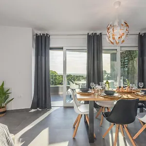  Apartment Galant Kroatien
